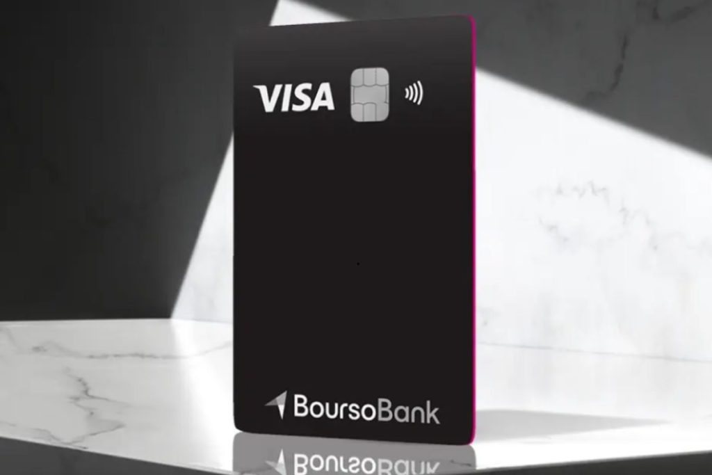 Carte ULTIM BoursoBank : Une Solution Premium pour les Voyageurs et les Consommateurs Exigeants